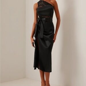 Black Asymmetrical One-Shoulder Cocktail Dress